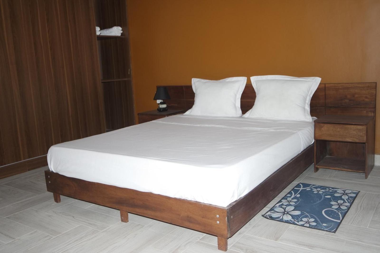Guest House Nohfy Antananarivo Esterno foto